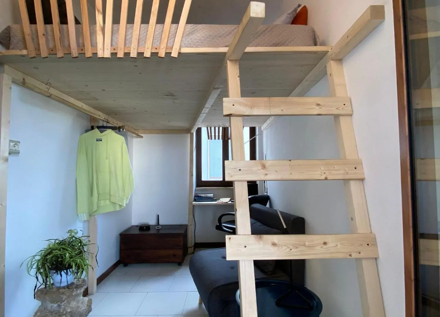 Book House A Lecce Apartment 0*,