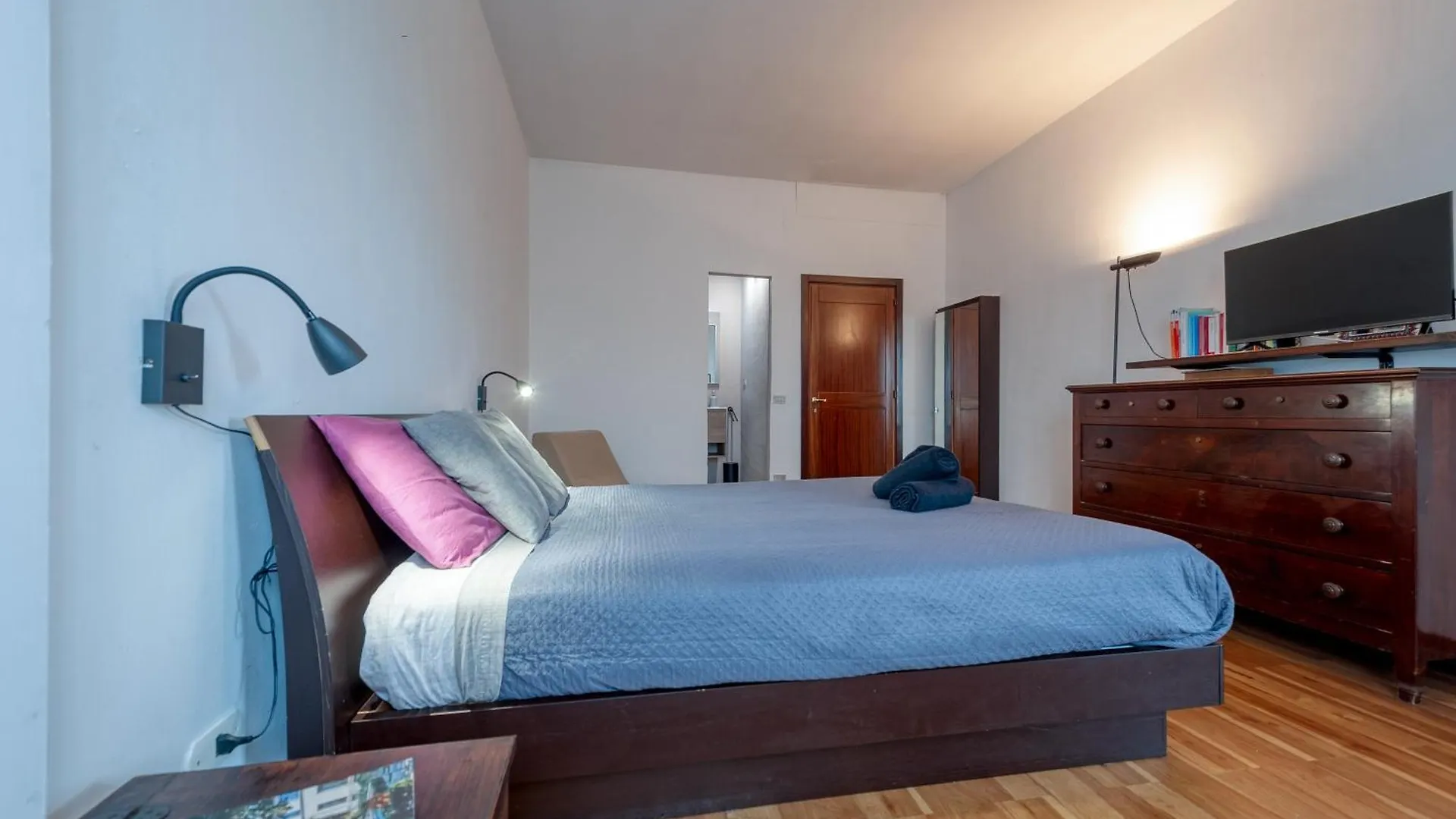 Book House A Lecce Apartment